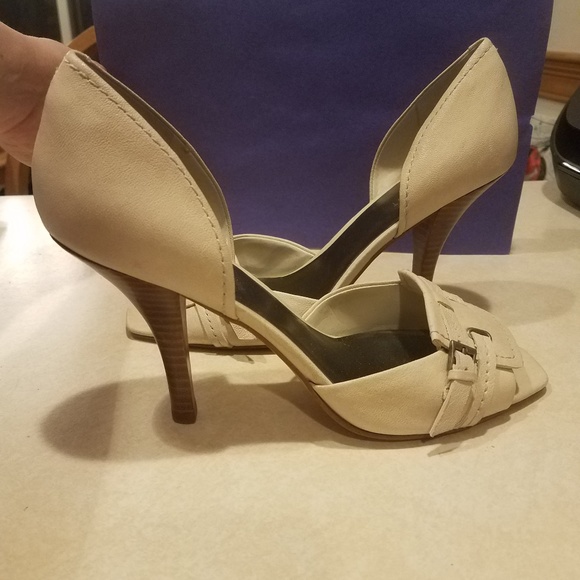 Nine West Shoes - Nine West Beige Pumps 8